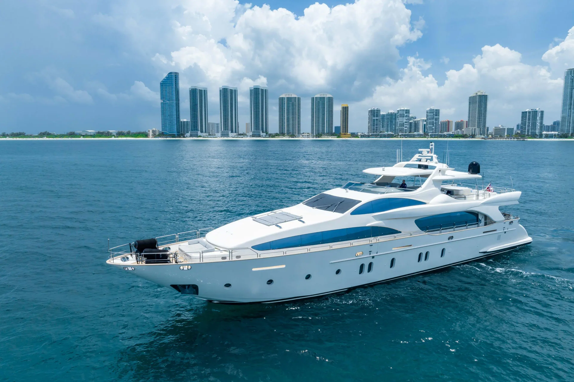 2012 Azimut 116 — photo 3