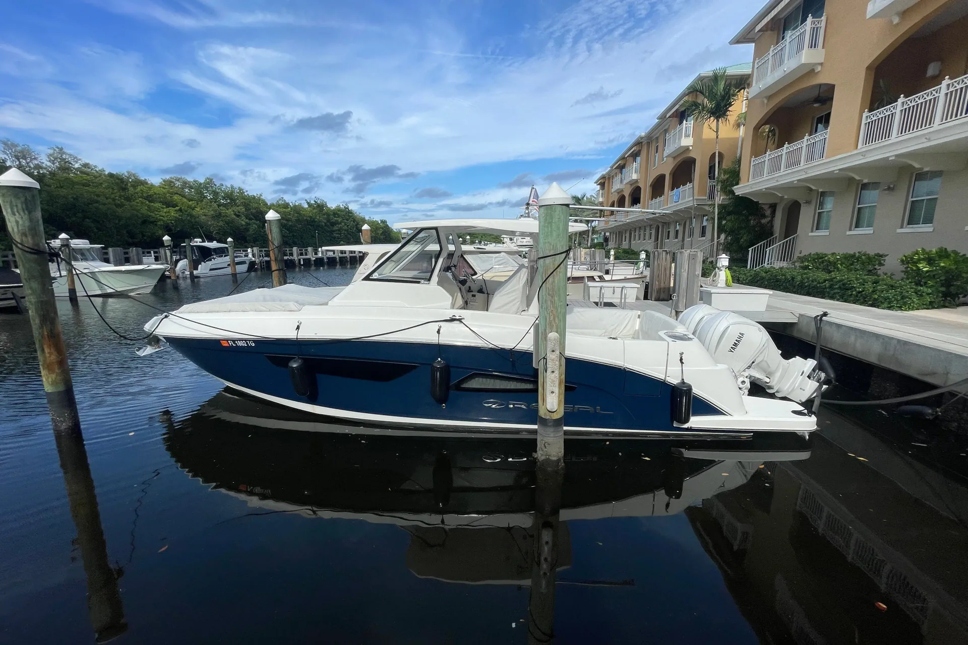 2022 Regal 33 SAV — photo 1