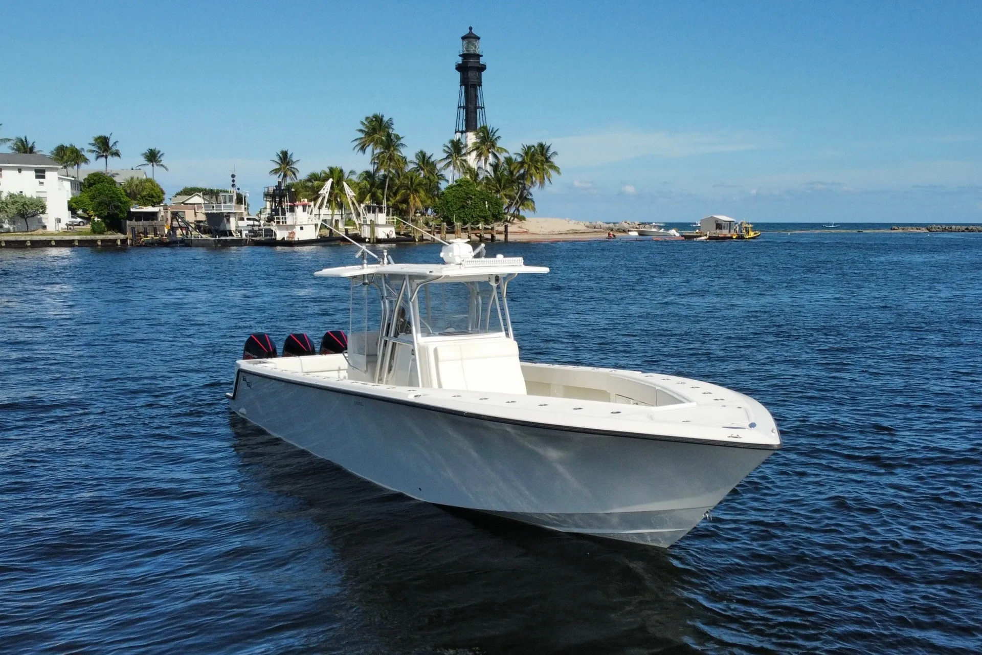 2017 SeaVee 370Z — photo 2