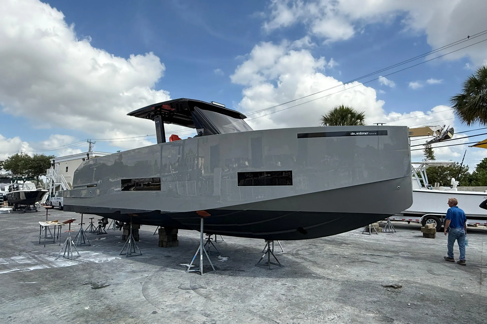 2021 De Antonio Yachts D42 — photo 1
