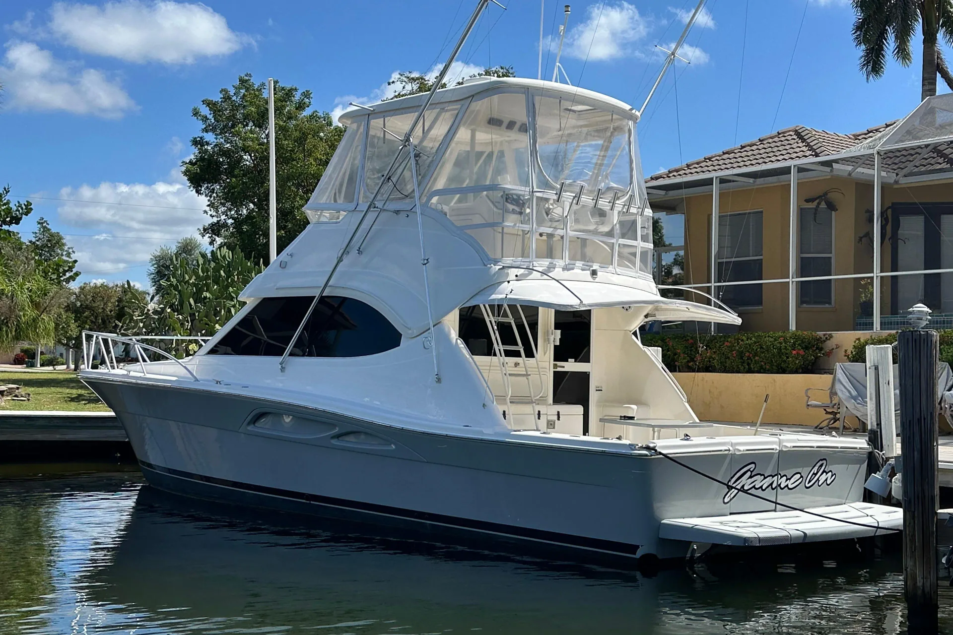 2002 Riviera 40 Flybridge — photo 1